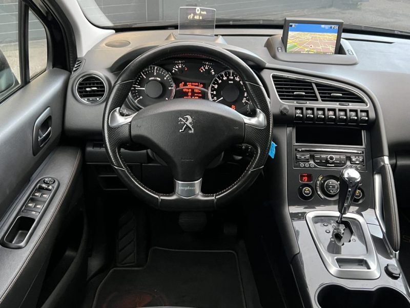 PEUGEOT 3008 (2) CROSSWAY 1.6 Hdi 120 BOITE AUTO CUIR TOIT PANO ATTELAGE GPS CritAir2- GARANTIE 1 AN