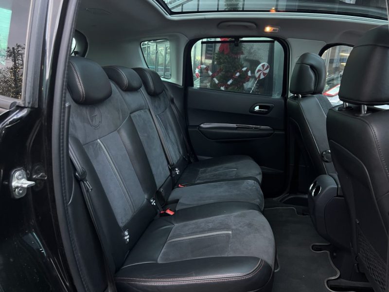 PEUGEOT 3008 (2) CROSSWAY 1.6 Hdi 120 BOITE AUTO CUIR TOIT PANO ATTELAGE GPS CritAir2- GARANTIE 1 AN