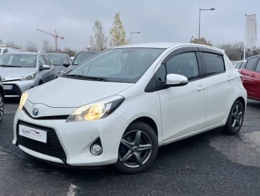 TOYOTA YARIS III HYBRID 1.5 DESIGN 100h