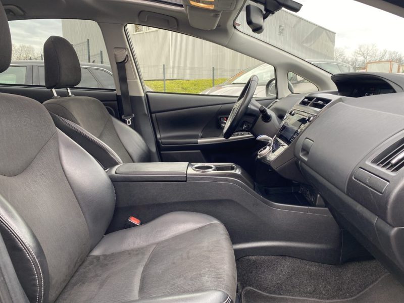 TOYOTA PRIUS PLUS HYBRID 1.8 DYNAMIC 136H