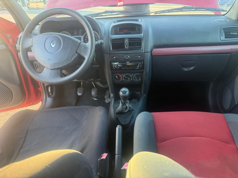 RENAULT CLIO AUTHENTIQUE 1.5 DCI 65 2003
