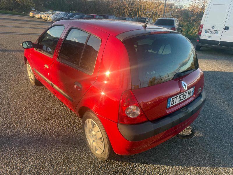 RENAULT CLIO AUTHENTIQUE 1.5 DCI 65 2003