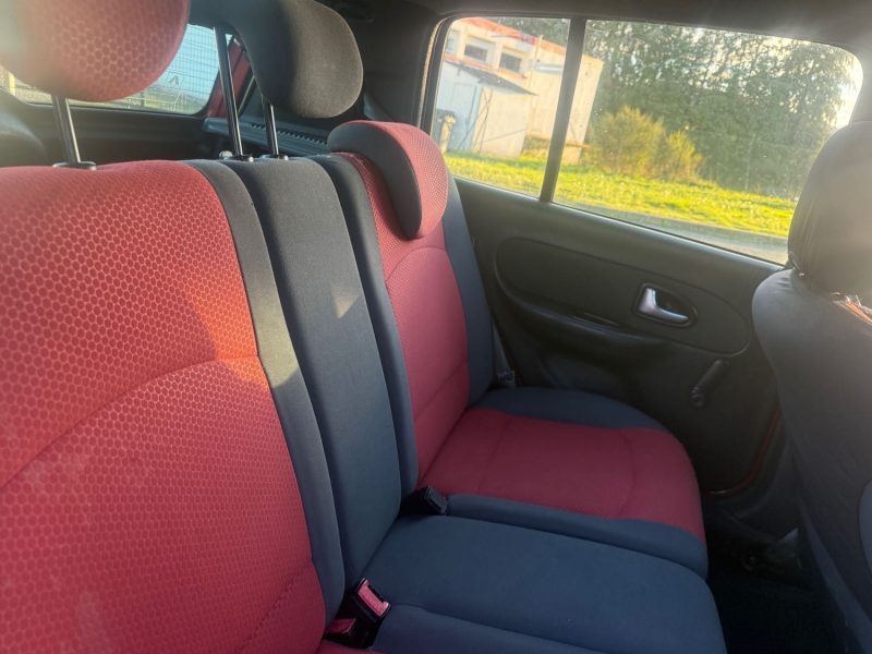 RENAULT CLIO AUTHENTIQUE 1.5 DCI 65 2003