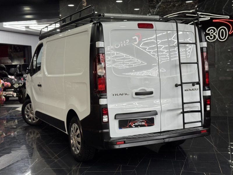 RENAULT TRAFIC 3  L1H1 1200 2.0 DCI 120CH CONFORT E6 2019 TTC
