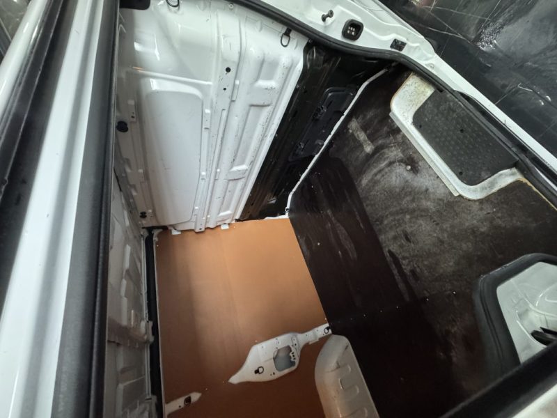 RENAULT TRAFIC 3  L1H1 1200 2.0 DCI 120CH CONFORT E6 2019 TTC