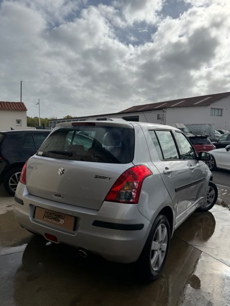 SUZUKI SWIFT 1.3 DDIS 75 IN THE CITY 2010