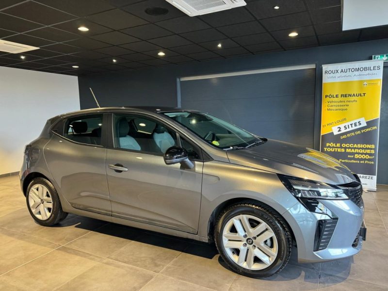 RENAULT CLIO 5 1.5 BLUE DCI 100 EVOLUTION / PACK NAVIGATION  2024