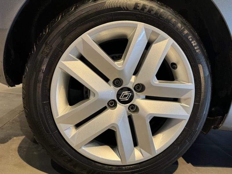 RENAULT CLIO 5 1.5 BLUE DCI 100 EVOLUTION / PACK NAVIGATION  2024