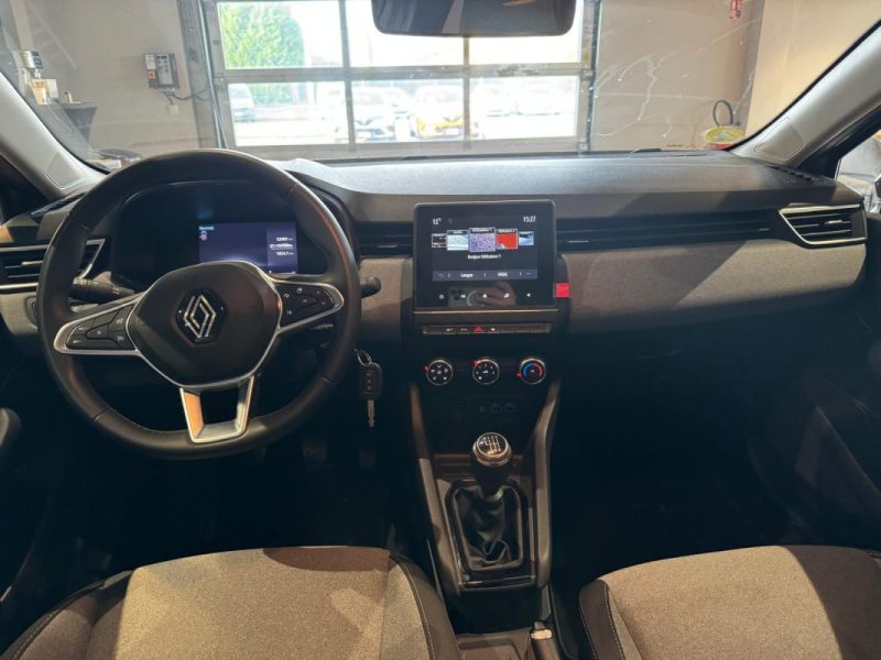 RENAULT CLIO 5 1.5 BLUE DCI 100 EVOLUTION / PACK NAVIGATION  2024