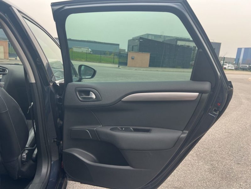 CITROEN C4 1.2L 130CH FINITION SHINE 2015