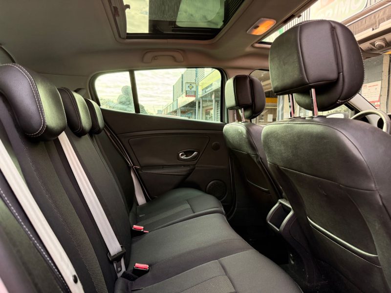 RENAULT MEGANE 3 (III)  1.5 DCI 110CH BOSE ÉDITION - TOIT OUVRANT  - GARANTIE 12 MOIS 