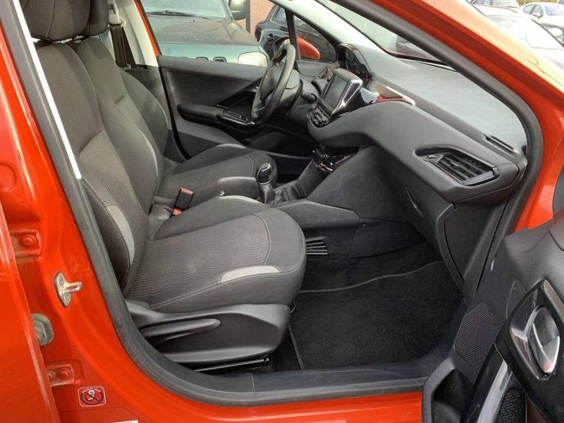 PEUGEOT 208 1.6 HDI 100CH ALLURE 5P 2016