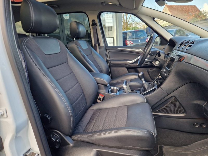 FORD S-MAX 2.0 TDCI 163CH TITANIUM GPS 7 PLACES -GARANTIE REVISE- 2014