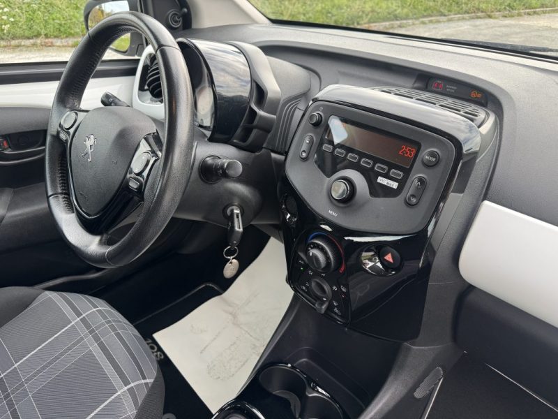PEUGEOT 108 1.0 VTI STYLE BVA 5P MOTEUR TOYOTA