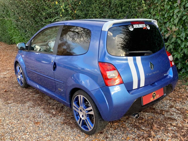 RENAULT TWINGO II 1.6 16V 133 RENAULT SPORT 2010