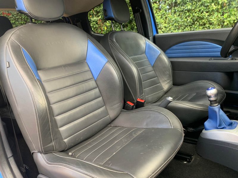 RENAULT TWINGO II 1.6 16V 133 RENAULT SPORT 2010