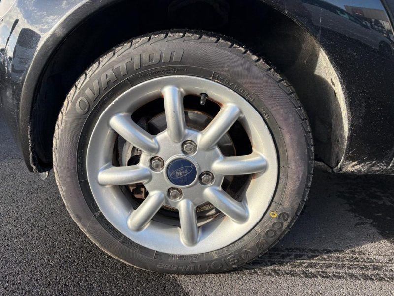 FORD KA 1.3 70ch avec SEULEMENT 87900kms - ❄️ Climatisation - ✅Reprise possible - ✅Garantie