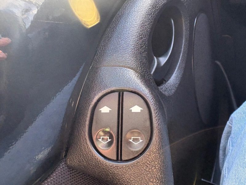 FORD KA 1.3 70ch avec SEULEMENT 87900kms - ❄️ Climatisation - ✅Reprise possible - ✅Garantie