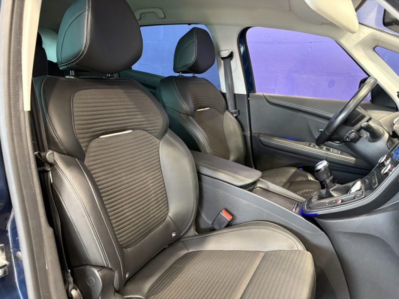 Renault Scénic 4 130ch Intens - Entretien Renault -  Caméra de recul  - Intérieur Cuir 