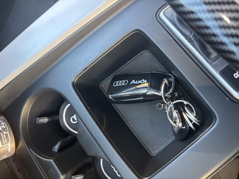 AUDI A4 30 TDI 136CH BUSINESS LINE S TRONIC 7 2019