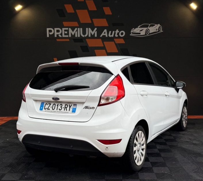 Ford Fiesta 1.6 Tdci 95 Cv Titanium Première Main 5 Portes Entretien Ok Ct Ok 2027