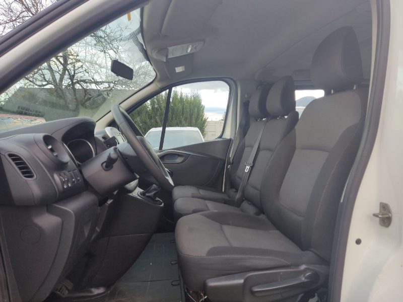 RENAULT TRAFIC L1 2.0 DCI 145CH ENERGY S&S LIFE 9 PLACES GARANTIE 6 MOIS 2019