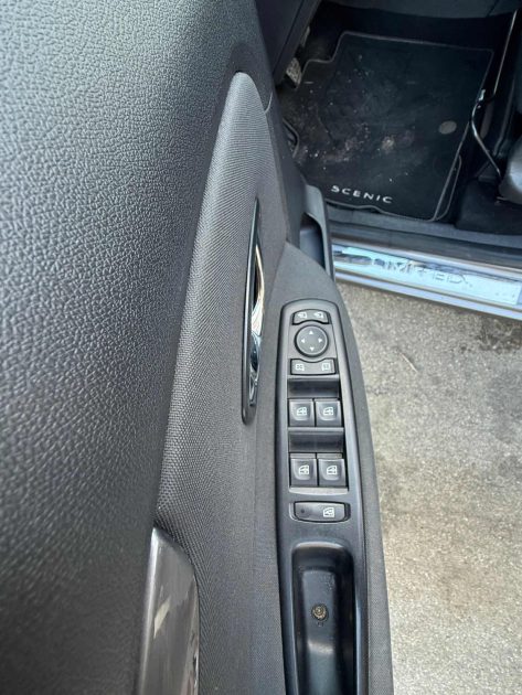 RENAULT SCENICIII 1.2 TCE 115CH ENERGY LIFE 2015 2015