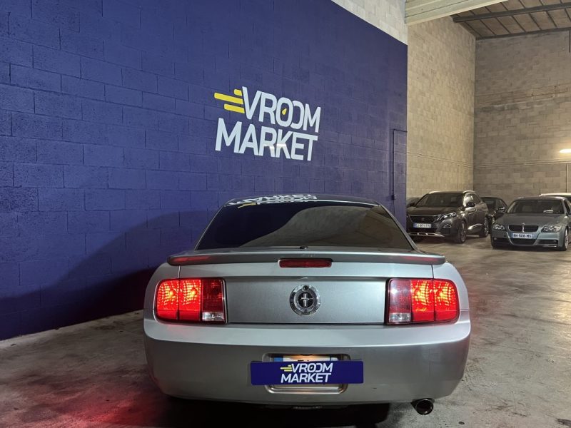 FORD MUSTANG  COUPE V6 213CV - BVM - BIO ETHANOL - 133000KM 