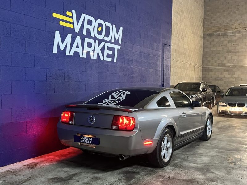 FORD MUSTANG  COUPE V6 213CV - BVM - BIO ETHANOL - 133000KM 