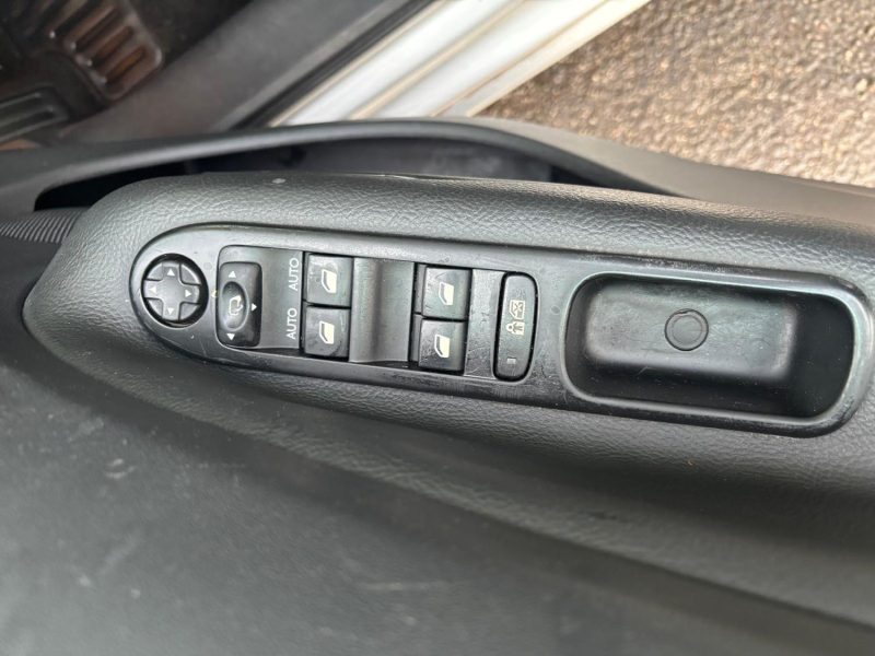 CITROEN C3 PICASSO 1.6 HDI90 EXCLUSIVE 2011