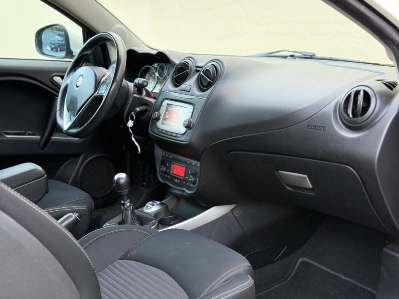 ALFA ROMEO MITO 1.6 JTDM 120CV EXCLUSIVE STOP&START 2016 155000KM 