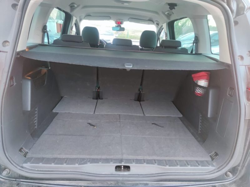 PEUGEOT 5008 1.6 HDI 115CH  ACCESS 2014