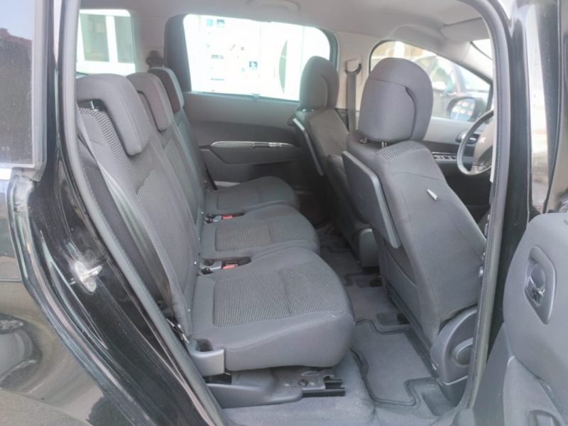 PEUGEOT 5008 1.6 HDI 115CH  ACCESS 2014