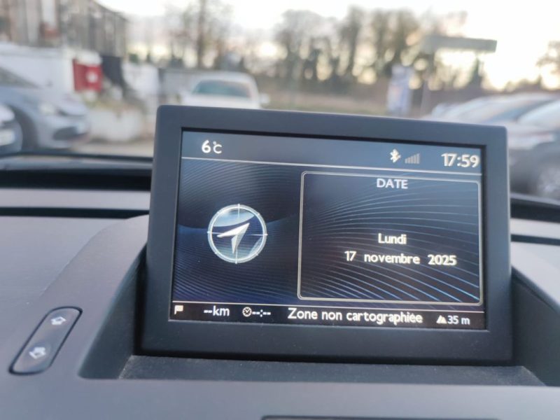 PEUGEOT 5008 1.6 HDI 115CH  ACCESS 2014