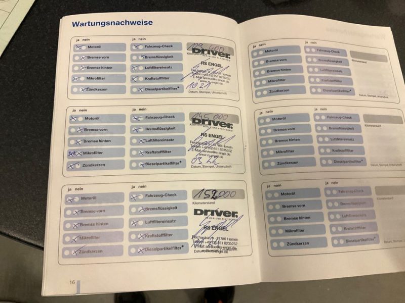 BMW Serie 1 120i 170 CV Boite Auto / Xénon / Toit Ouvrant / Paiement 4X ou 10X Possible