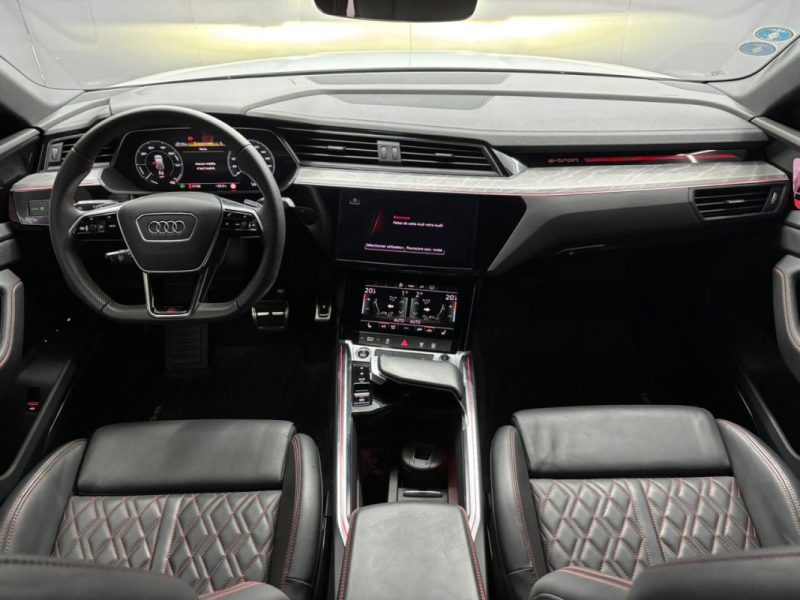 AUDI Q8 E-TRON SPORTBACK  QUATTRO 2023