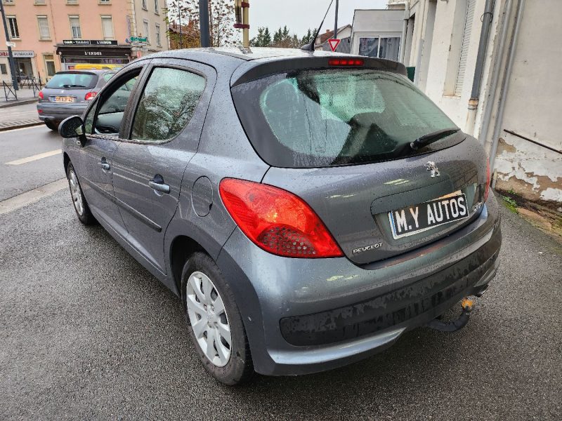 PEUGEOT 207 1.4 VTI 95CH  PREMIUM 