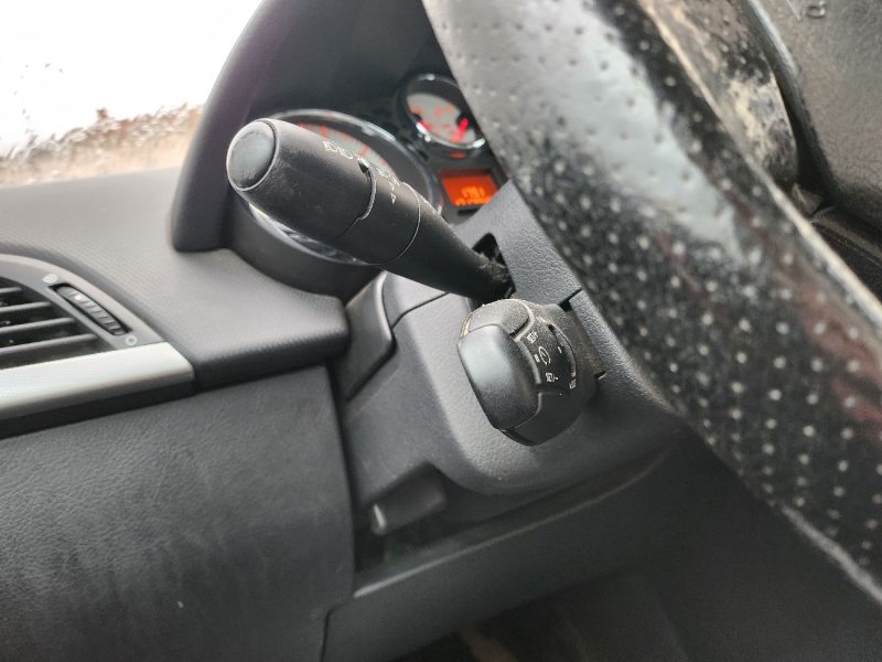 PEUGEOT 207 1.4 VTI 95CH  PREMIUM 