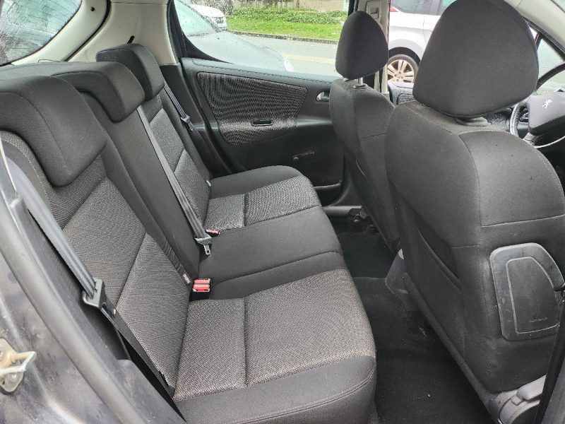 PEUGEOT 207 1.4 VTI 95CH  PREMIUM 