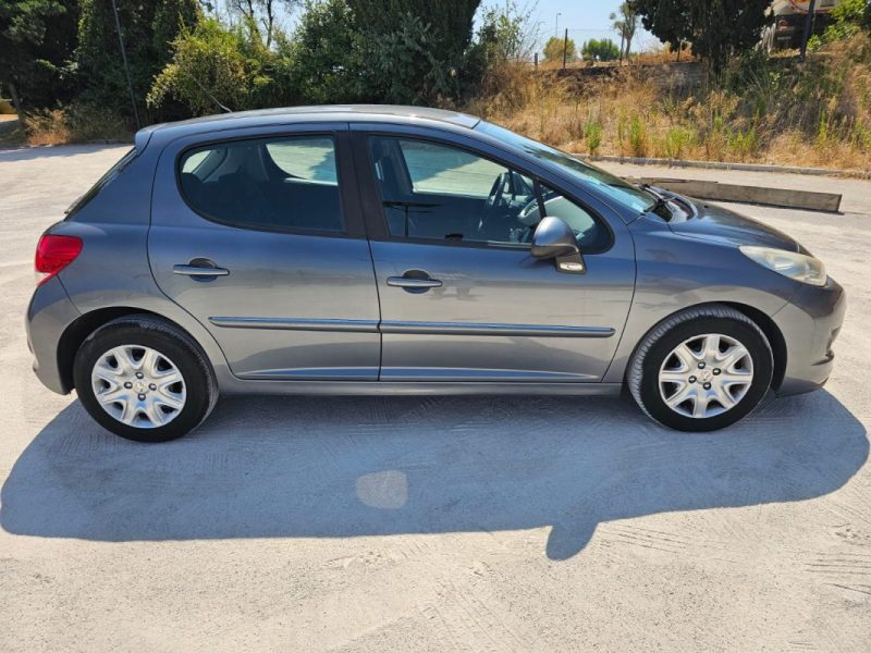 PEUGEOT 207 1.4 16V 95CH GARANTIE 12 MOIS 
