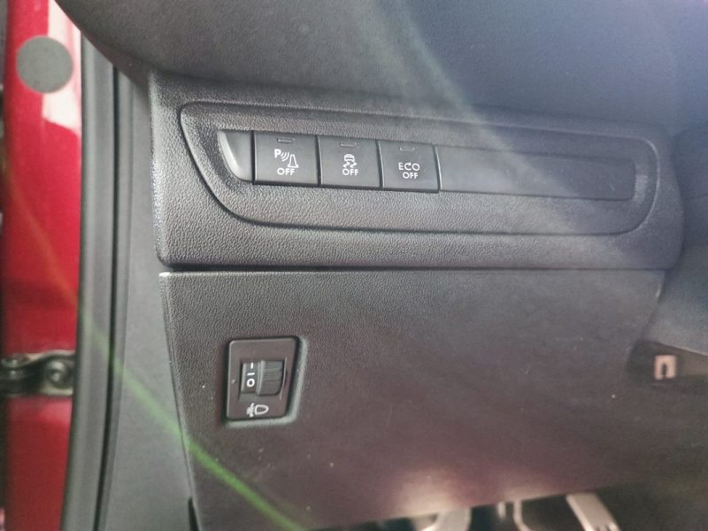 PEUGEOT 208 1.6 THP 208CH GTI BY PEUGEOT SPORT S&S 3P 2017