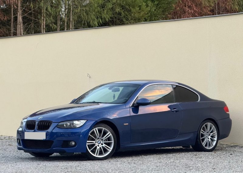 BMW SERIE 3 E92 325I 218CV PACK M 2007 215 000KM BOITE AUTO