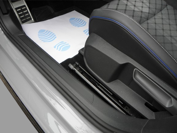 VOLKSWAGEN GOLF 1.5 E-TSI EVO2 150 CH R-LINE DSG7 / 8 CH 2024