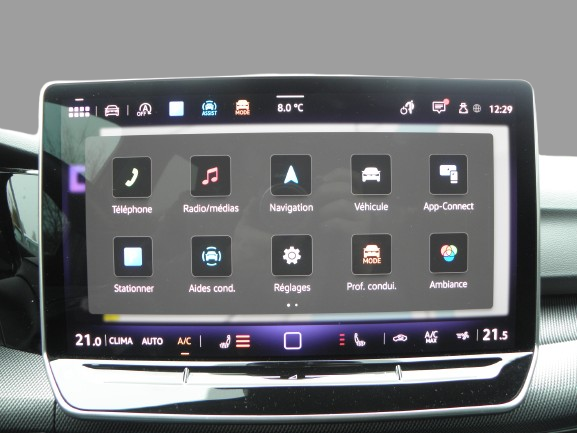 VOLKSWAGEN GOLF 1.5 E-TSI EVO2 150 CH R-LINE DSG7 / 8 CH 2024