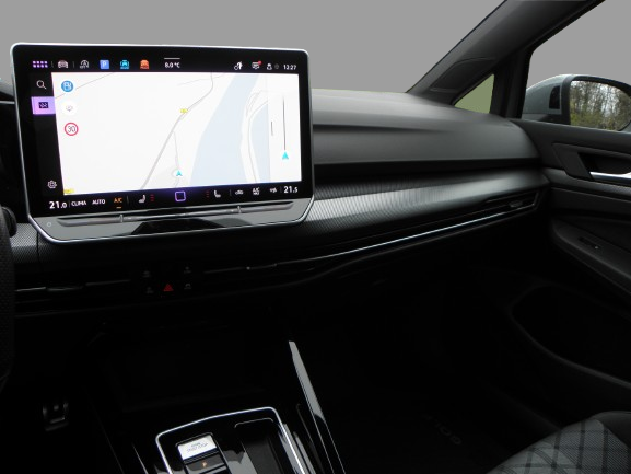 VOLKSWAGEN GOLF 1.5 E-TSI EVO2 150 CH R-LINE DSG7 / 8 CH 2024