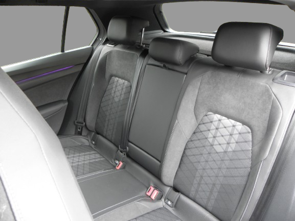 VOLKSWAGEN GOLF 1.5 E-TSI EVO2 150 CH R-LINE DSG7 / 8 CH 2024