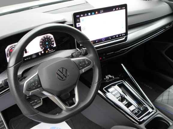 VOLKSWAGEN GOLF 1.5 E-TSI EVO2 150 CH R-LINE DSG7 / 8 CH 2024