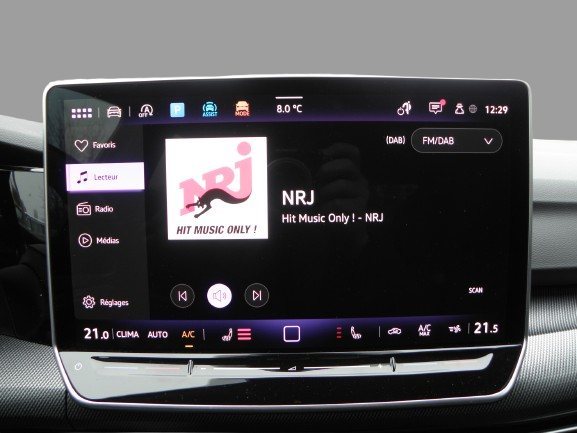 VOLKSWAGEN GOLF 1.5 E-TSI EVO2 150 CH R-LINE DSG7 / 8 CH 2024