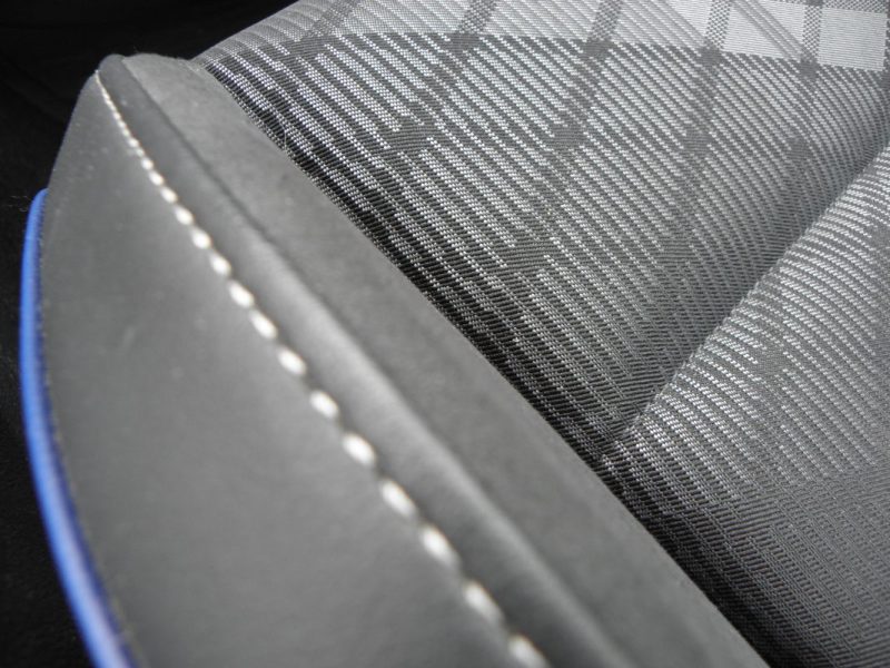 VOLKSWAGEN GOLF 1.5 E-TSI EVO2 150 CH R-LINE DSG7 / 8 CH 2024