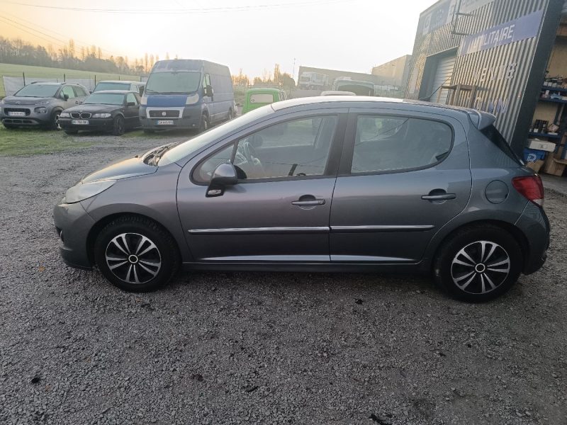 PEUGEOT 207 1.6 HDI 90H FAP  BLUE LION  2009